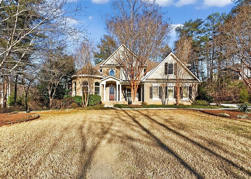 1st image of 582 Old Lake Ln
