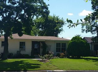 1524 Bayou Shore Dr, Galveston, TX 77551