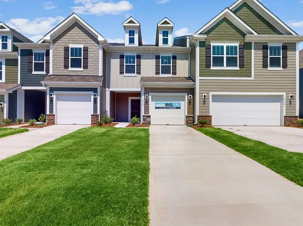 2752 Yeager Dr NW, Concord, NC