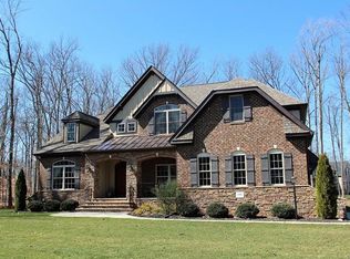 14001 Royal Crest Ct, Midlothian, VA 23113