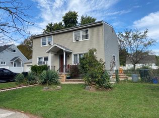 1946 Churchill Dr, Union, NJ 07083