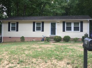 10914 Deer Dr, Fredericksburg, VA 22407