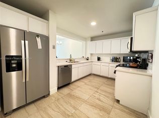 201 Crandon Blvd APT 324, Key Biscayne, FL 33149