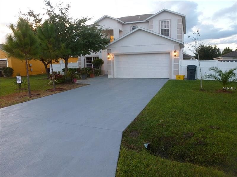 1st image of 766 Pelican Ct