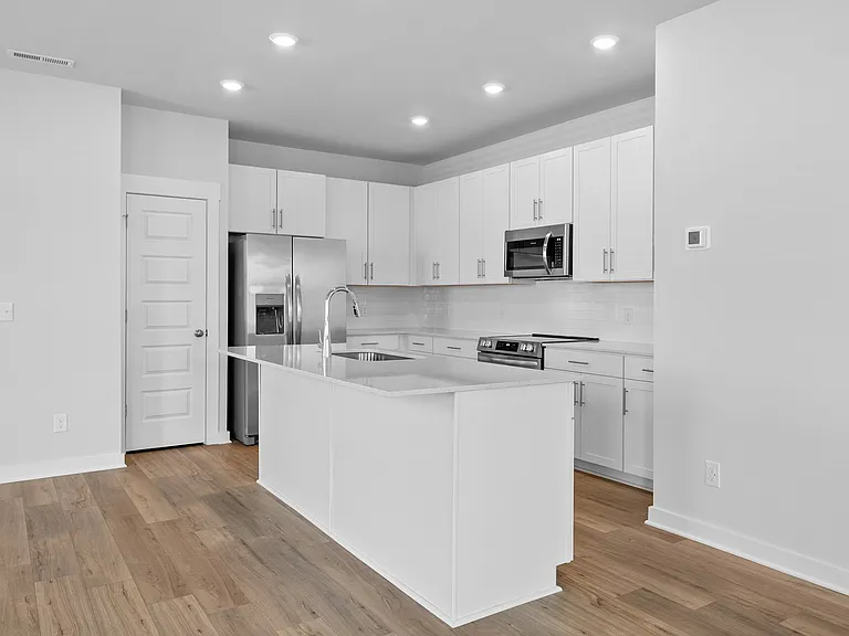 1223 Ross Farms Blvd — Photo 7