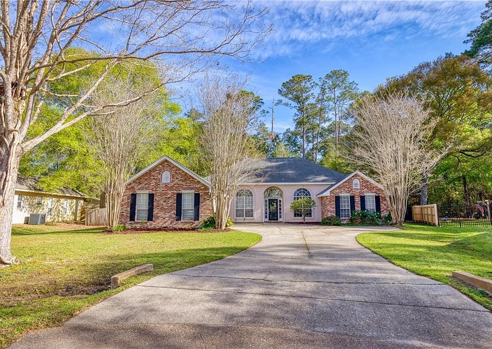 1st image of 1127 Meadow Ct