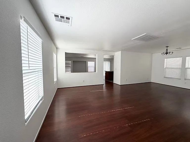 9148 Spirit Canyon Ave — Photo 3