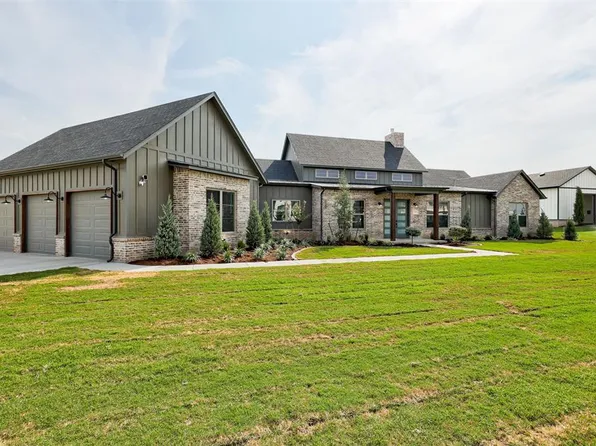 13254 Lost Creek Blvd, Edmond, OK 73034