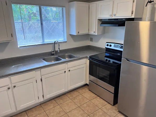 1710 S Jefferson Ave APT 2, Tucson, AZ 85711