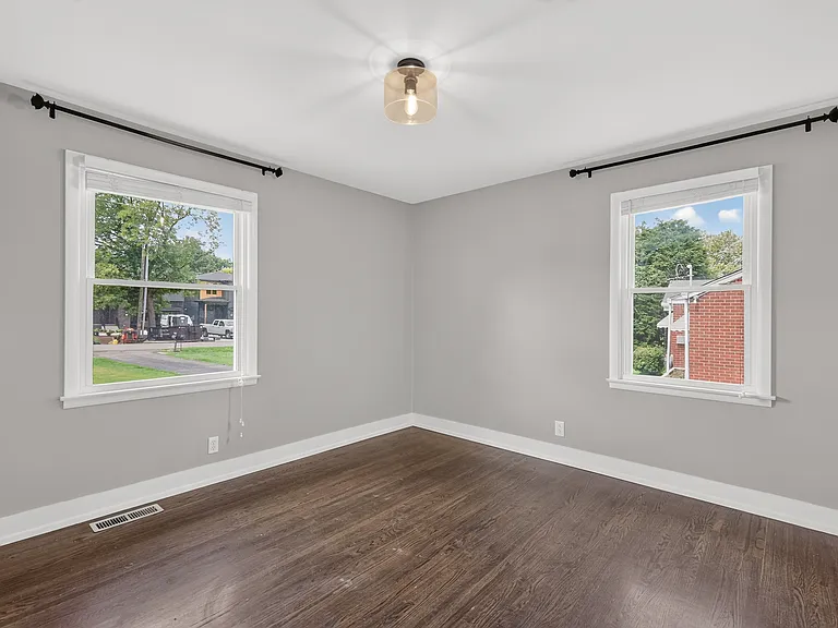 544 Watsonwood Dr — Photo 30