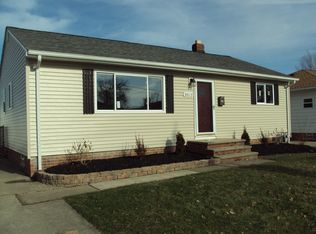 30113 Forest Grove Rd, Willowick, OH 44095