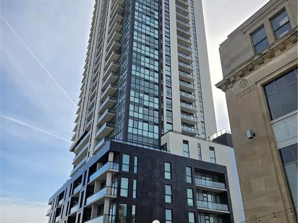 60 Charles St W #1202, Kitchener, ON N2G 0C9