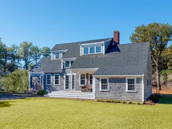 11 Sesapana Rd, Nantucket, MA 02554