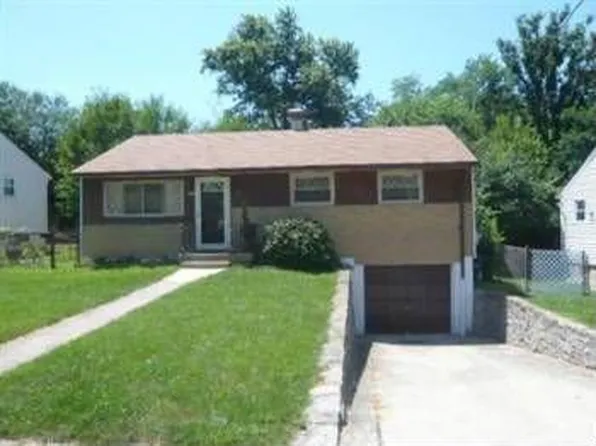 1749 Patrick Dr, Cincinnati, OH 45204