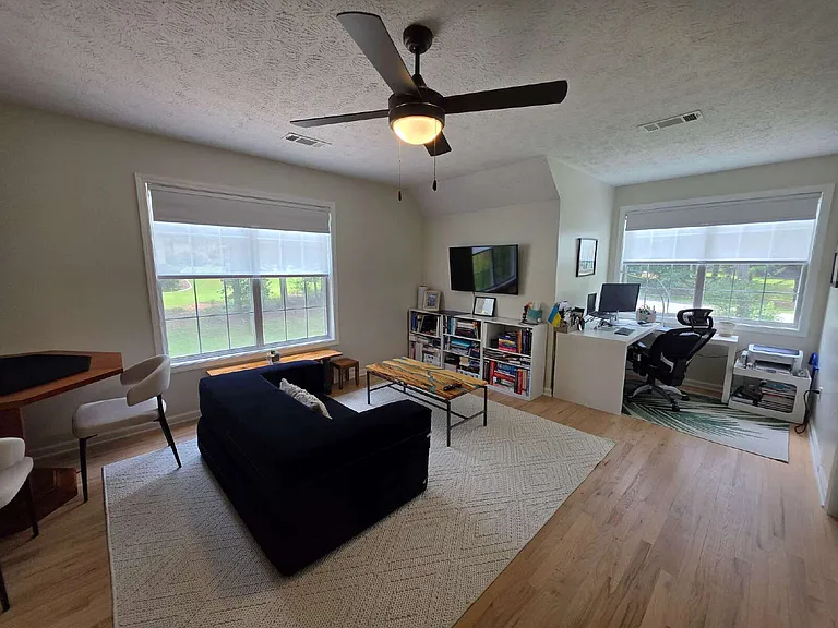 100 Bedford Forrest Dr — Photo 10