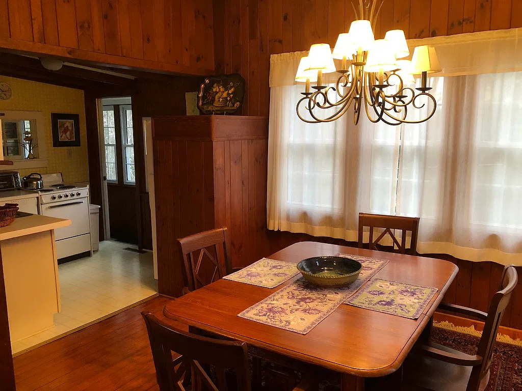 Hebron Rd, Hendersonville — Photo 3