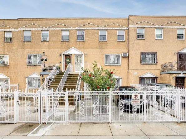 1484 Saint Mark's Avenue image 1 of 8