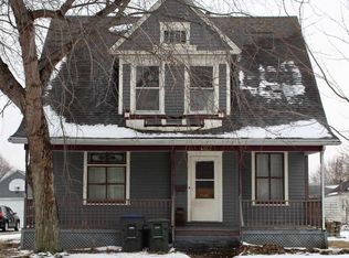 327 W Warren St, Luverne, MN 56156