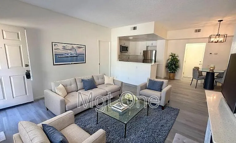 18902 Canyon Hill Dr — Photo 7