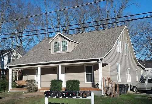 710 Fairview Ave #B Photo 1