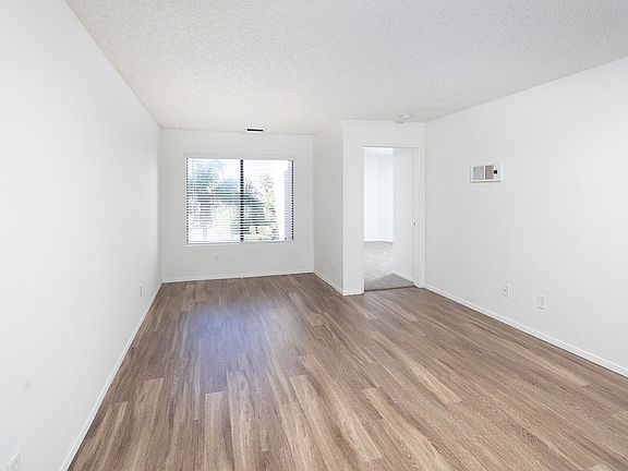 2nd image of 4457 Temecula St Unit 202