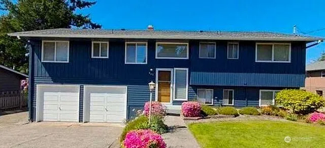 842 S 235th Place photo 1
