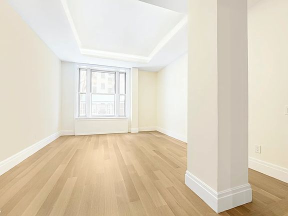 5th image of 498 W End Ave APT 1C