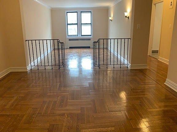 3rd image of 33 Loudoun St APT 2A