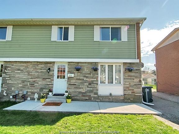 2nd image of 10357 Shenandoah Cres