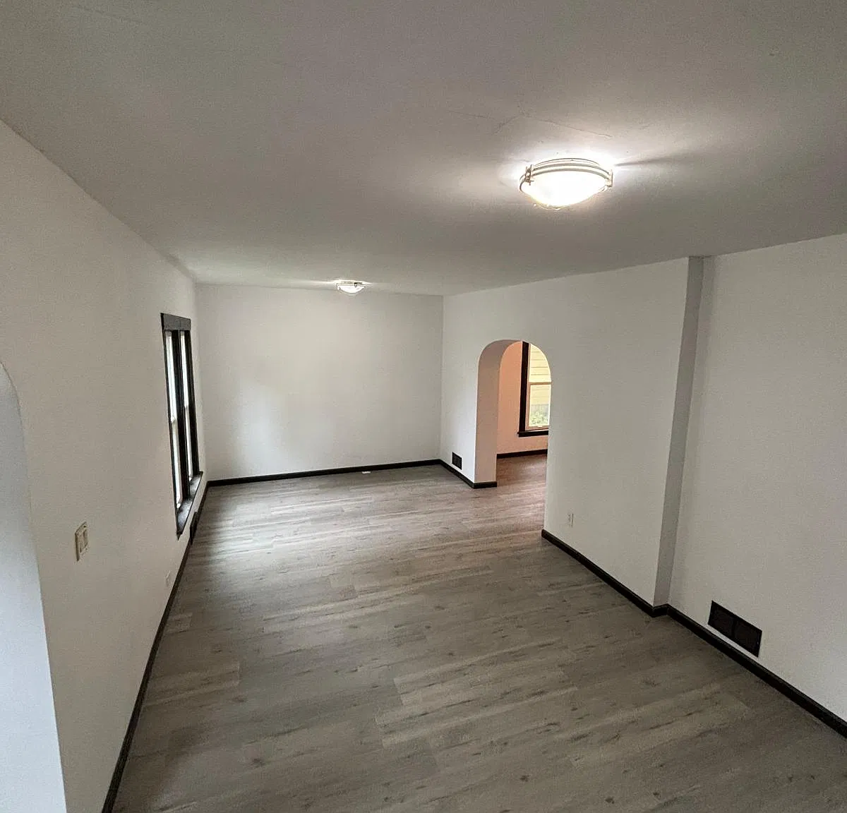 4 bed, 1483 sqft, $1,275 — Photo 4