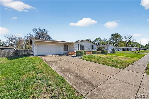 2250 Loveland Dr Photo 1 2250 Loveland Dr Photo 1