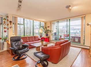 15466 N Bluff Rd #207, White Rock, BC V4B3G1