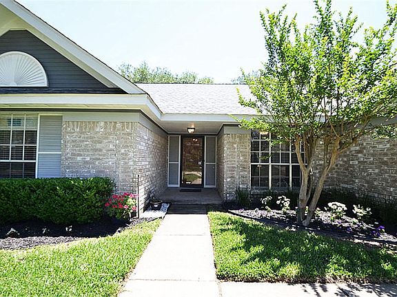 2nd image of 7214 Yardley Dr