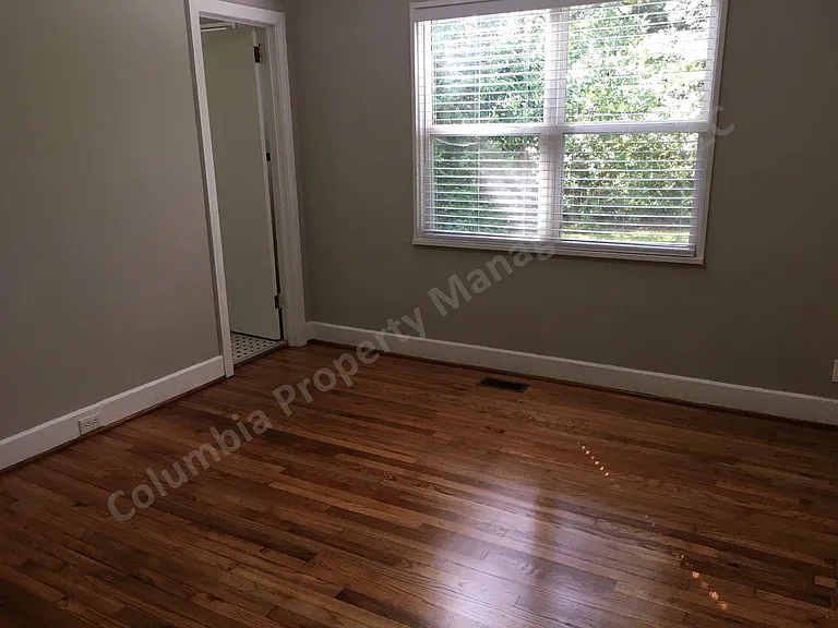 164 Vallejo Cir #B — Photo 2