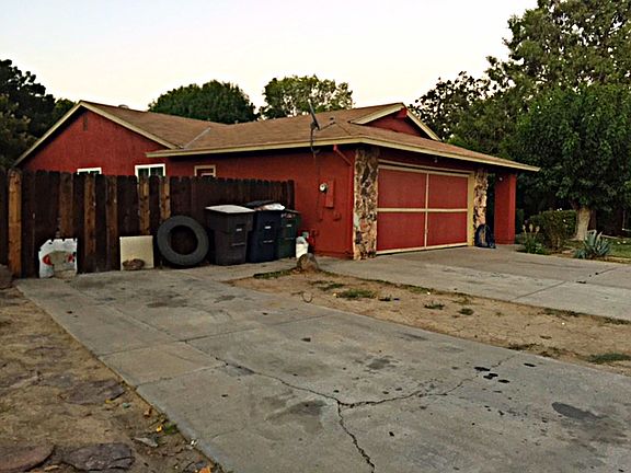 2nd image of 75 Yosemite Dr