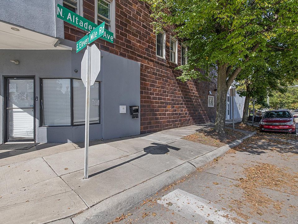 Welcome to 925 E 11 Mile, Royal Oak!