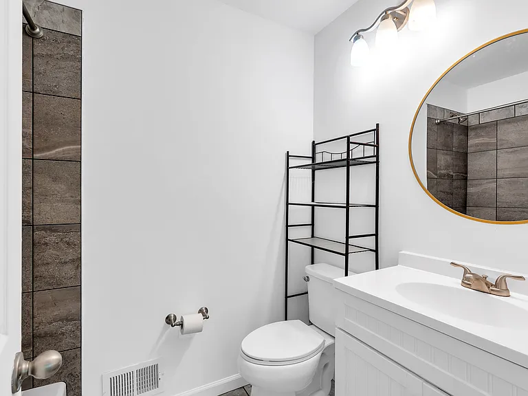 72 Quince Ct — Photo 12