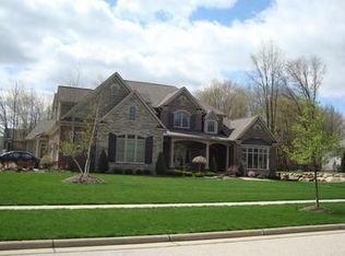 738 Dominion Dr, Kent, OH 44240