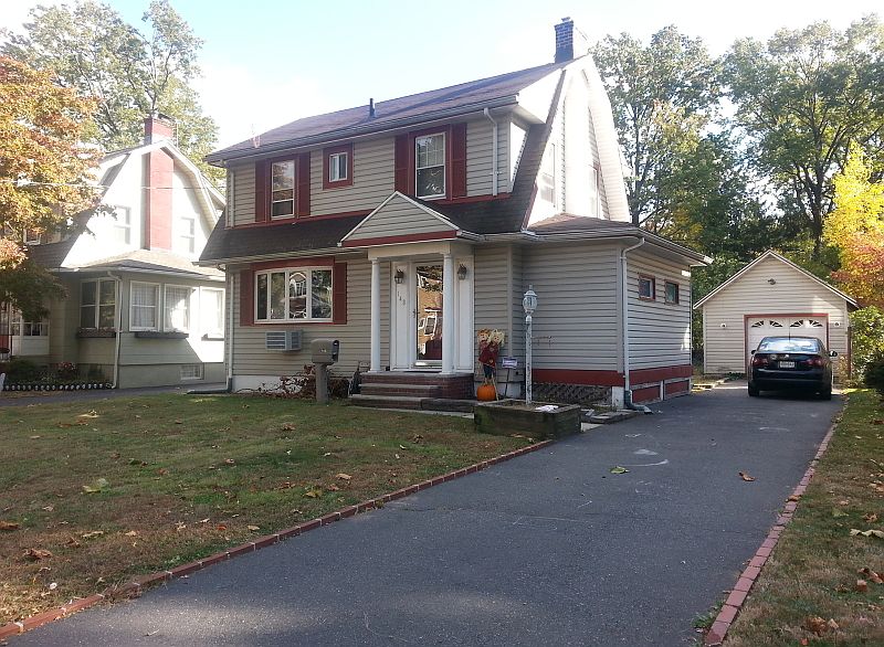 2nd image of 148 E Lincoln Ave