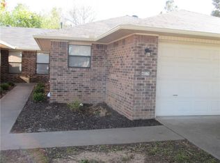 4057B Nightingale Ln, Springdale, AR 72762