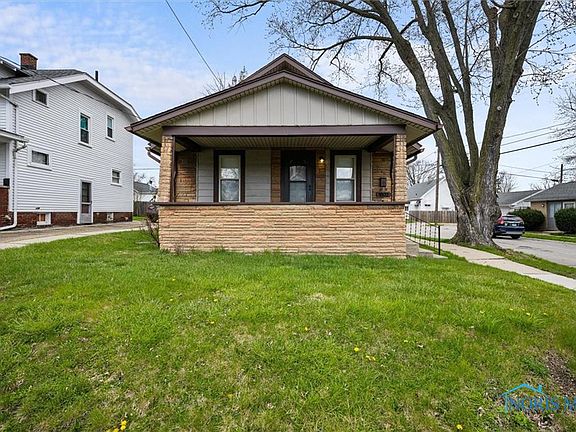 2nd image of 1802 Berdan Ave