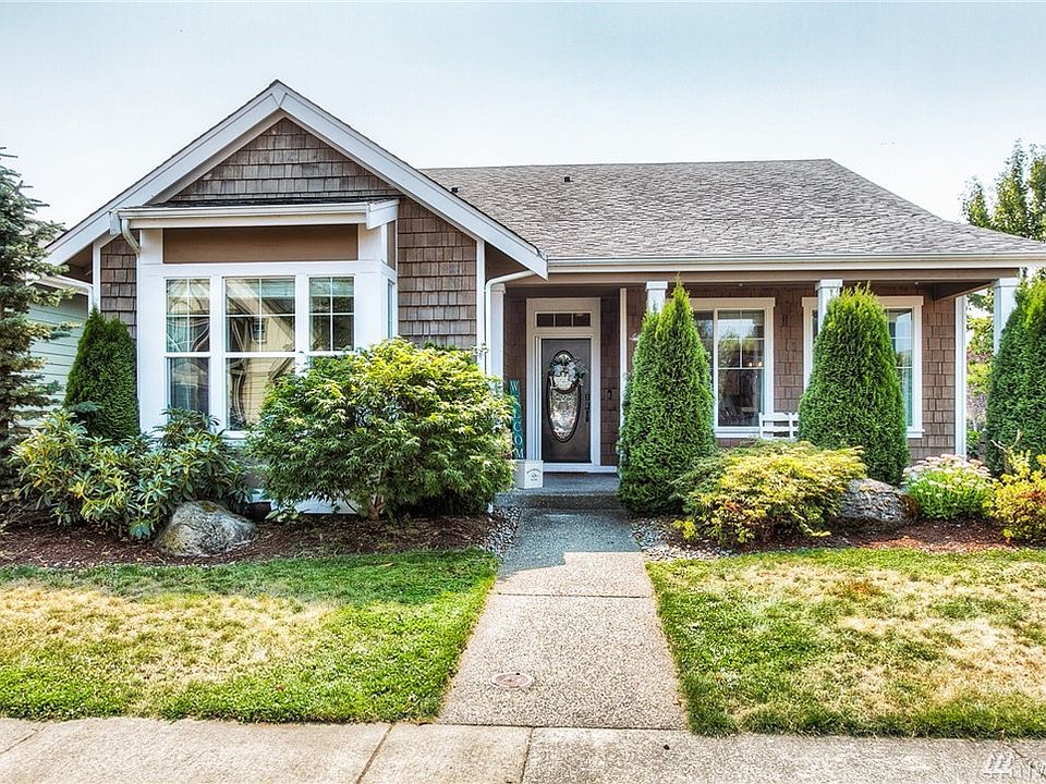 1st image of 402 Bondgard Ave E