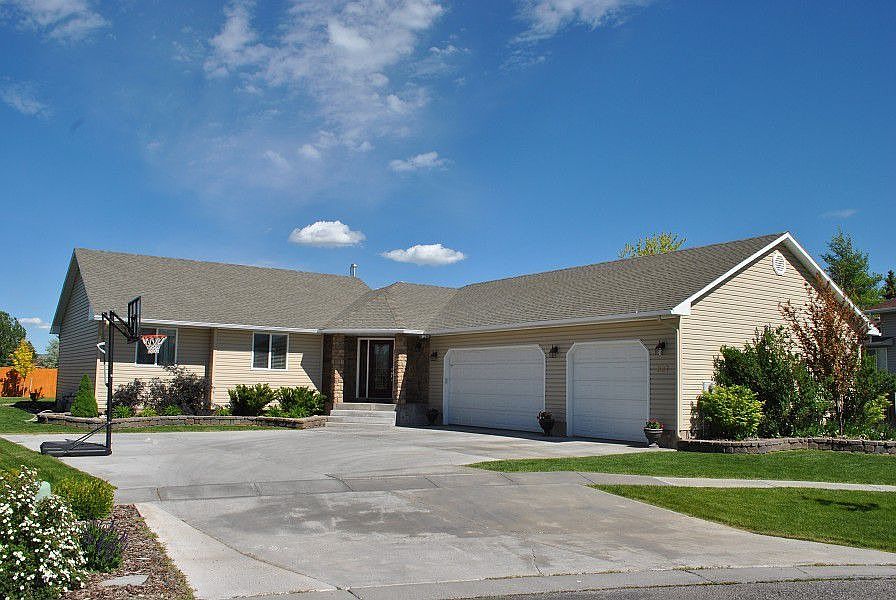 327 N Red Fox Dr, Ammon, ID 83401 Zillow