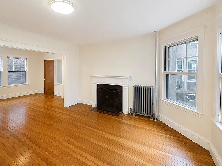 33B Concord Ave #18 — Photo 17