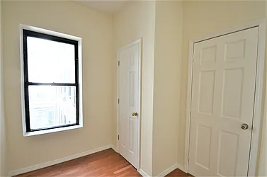 Rented by CITY SKYLINE REALTY INC