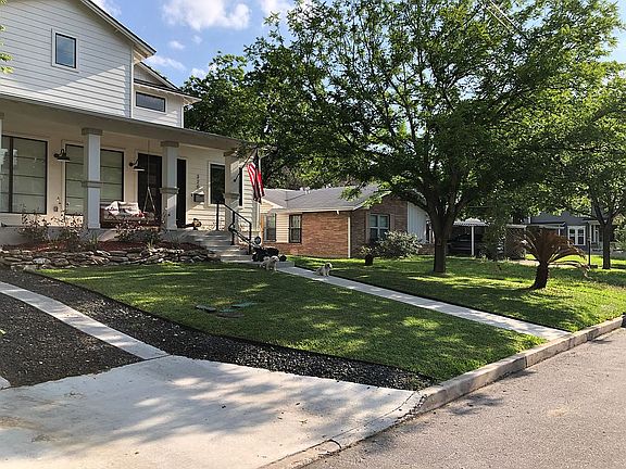 2nd image of 320 Alta Ave