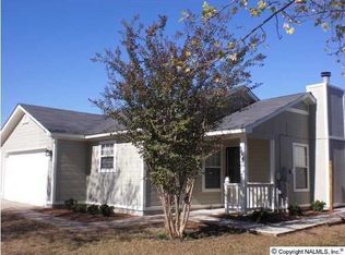 13076 Hermosa Dr SW, Huntsville, AL 35803