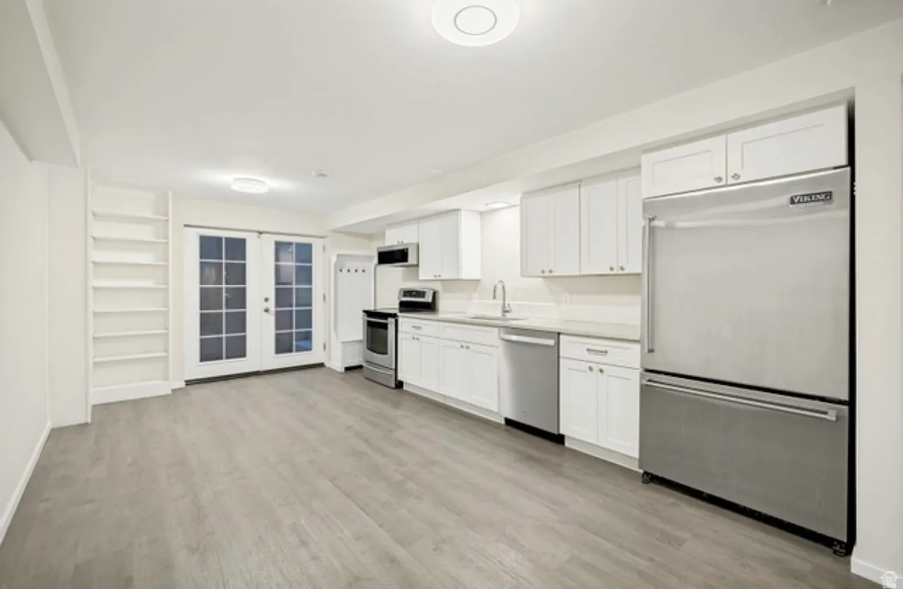 2 bed, 1200 sqft, $1,850 — Photo 1