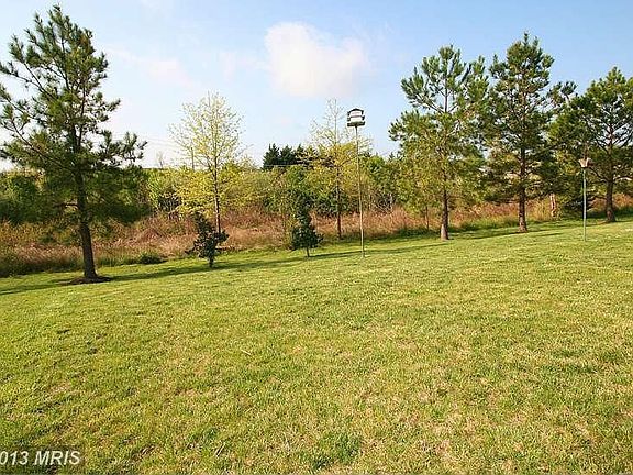 4th image of 29635 Old Creek Ln