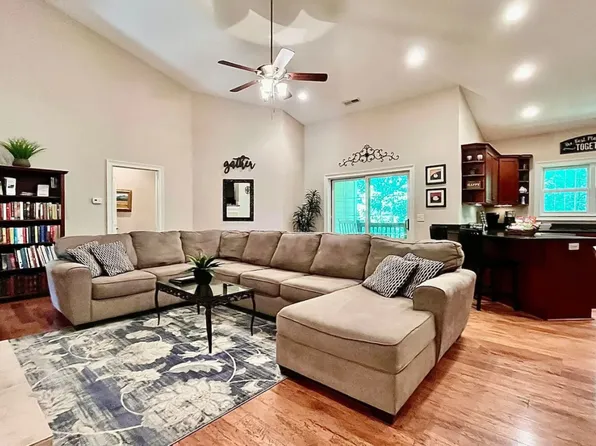 35 Winter Hawk Dr, Arden, NC 28704